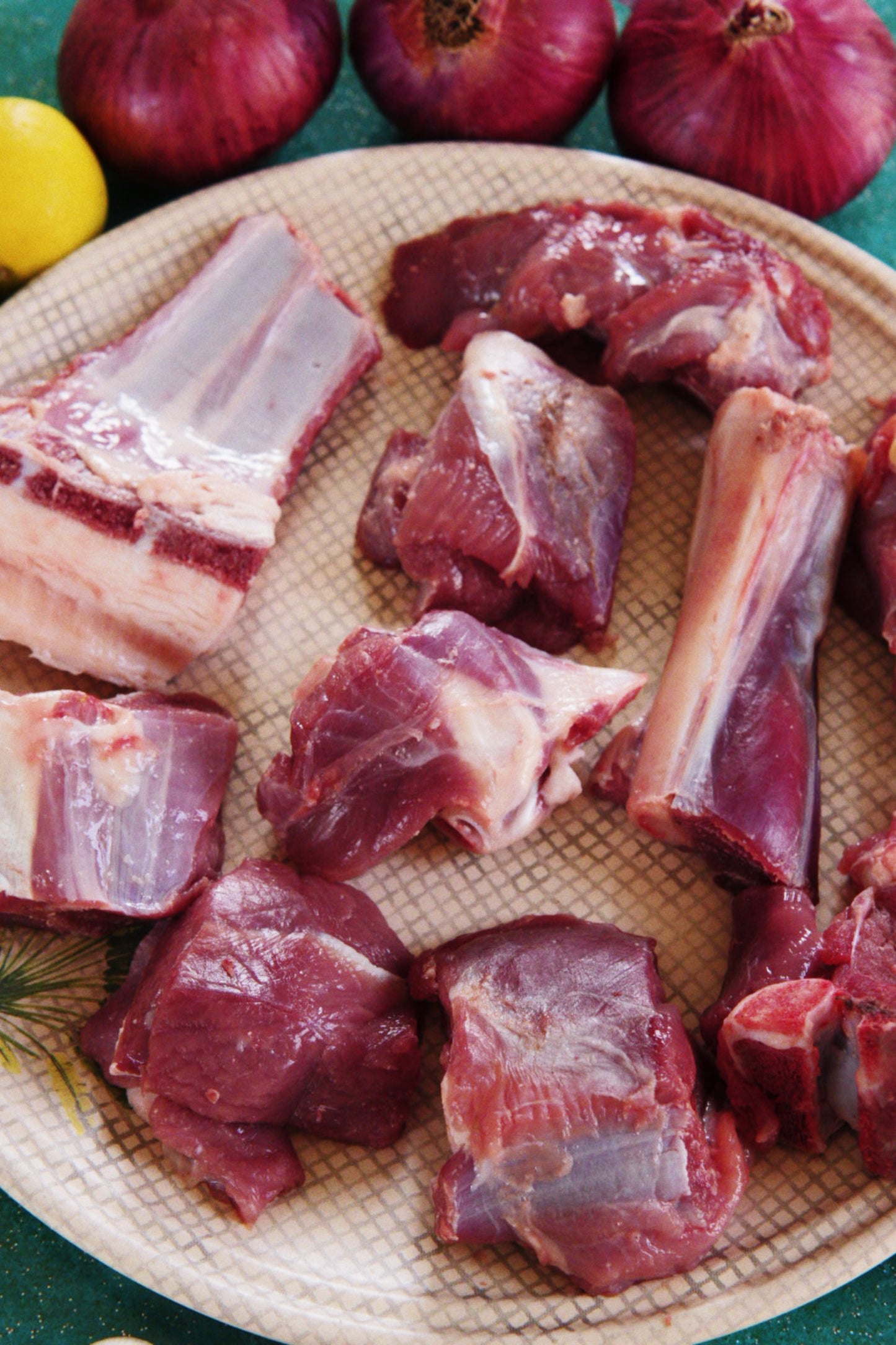 Mega Maal ! 1kg Premium Mutton Curry Cut (1000 g)